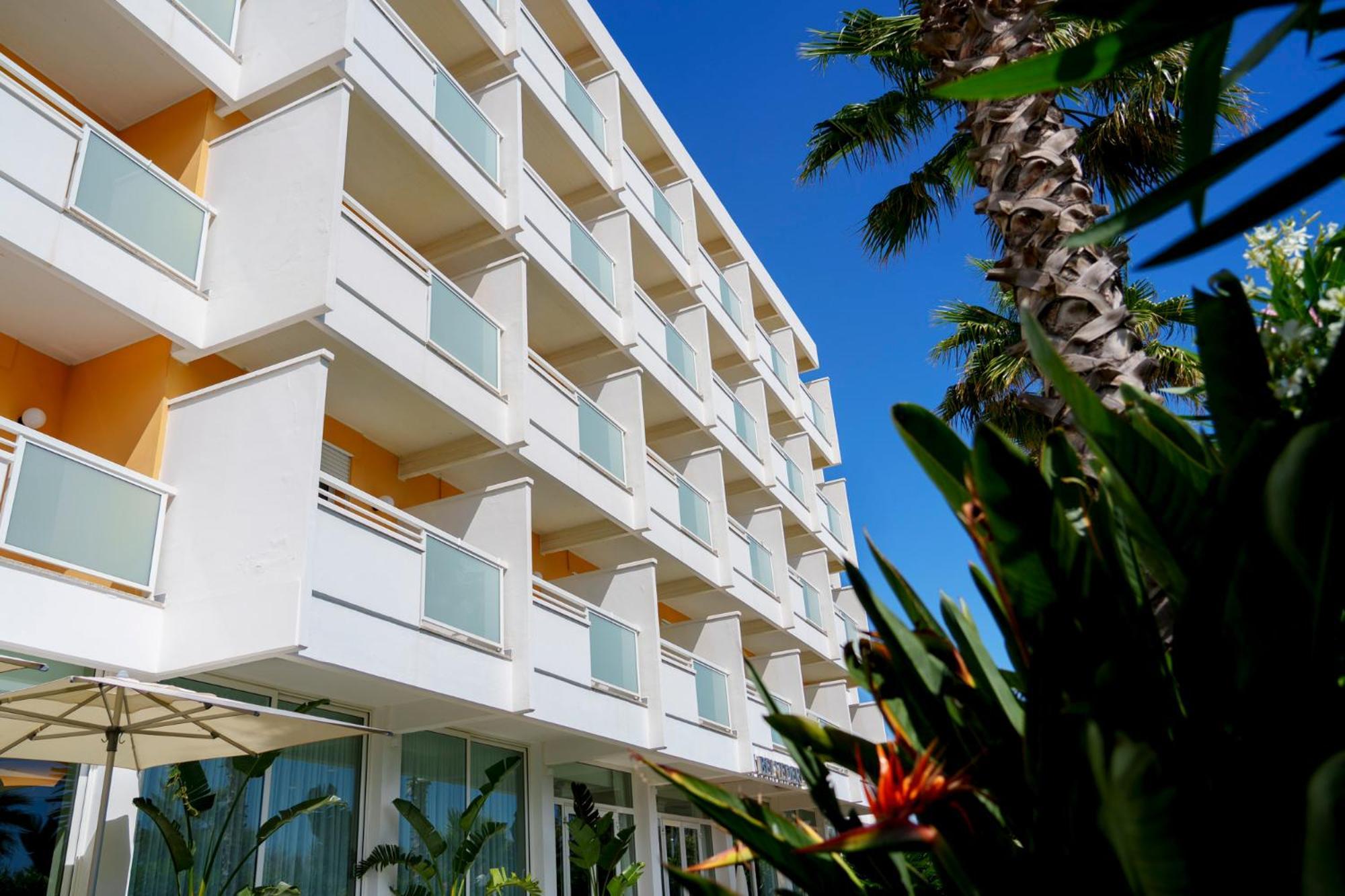Hotel Belvedere Martinsicuro Εξωτερικό φωτογραφία